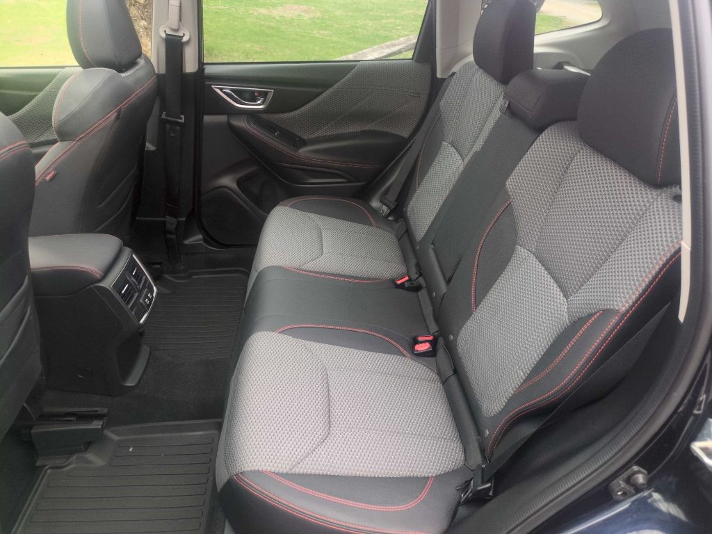 2021 Subaru Forester Image 39