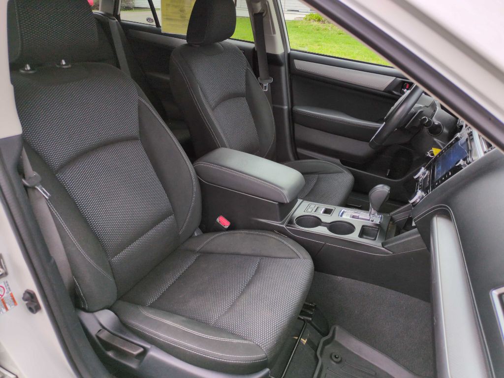 2019 Subaru Outback Image 25