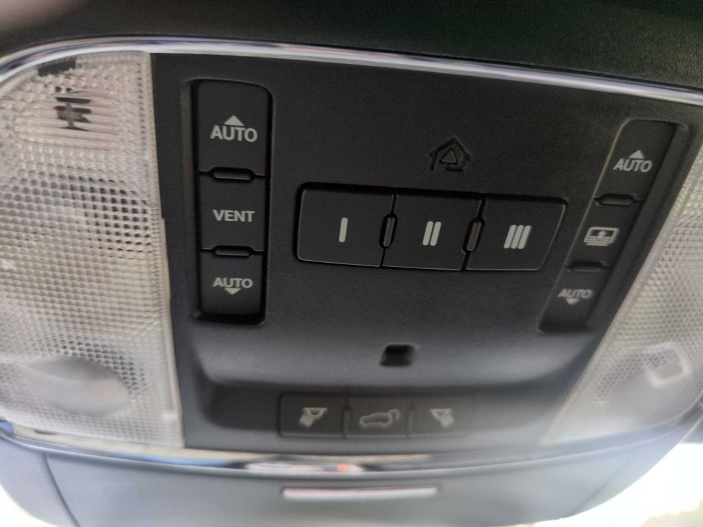 2016 Jeep Grand Cherokee Image 33