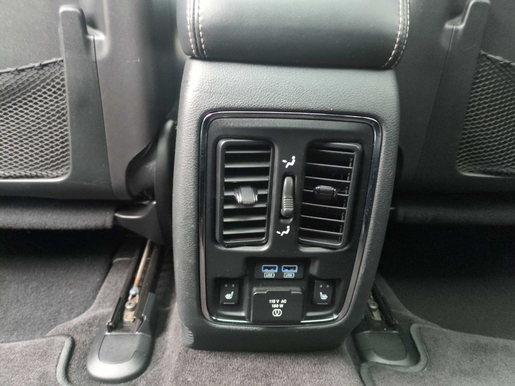 2016 Jeep Grand Cherokee Image 44