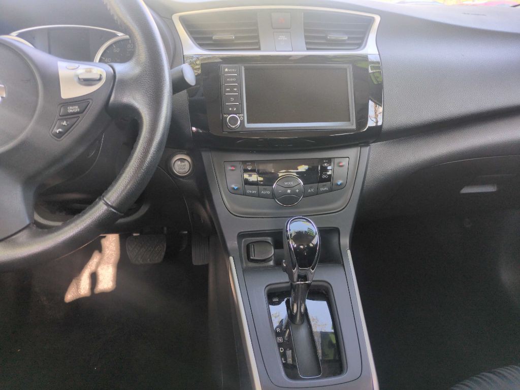 2019 Nissan Sentra Image 12