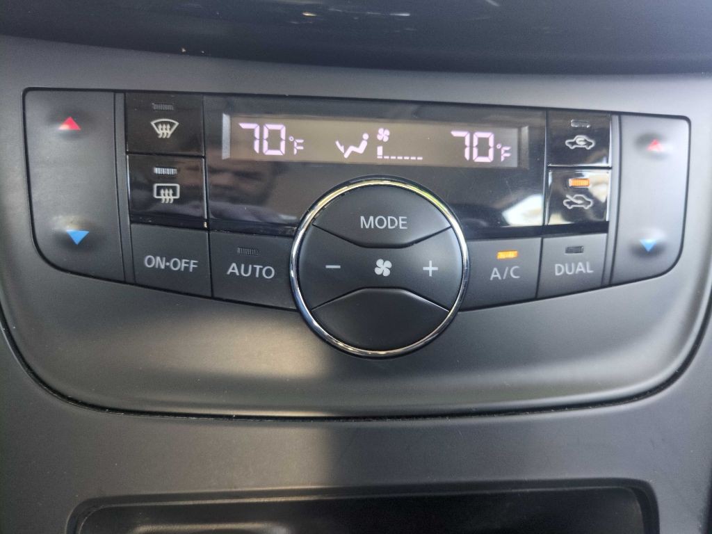 2019 Nissan Sentra Image 17