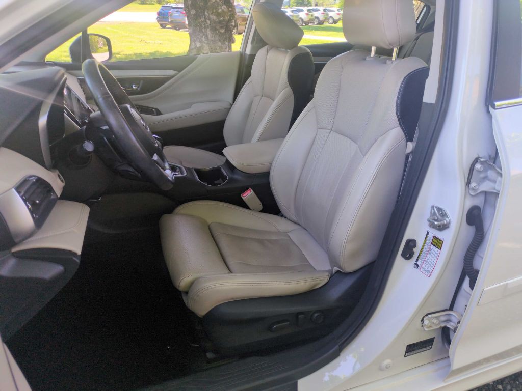 2022 Subaru Legacy Image 9