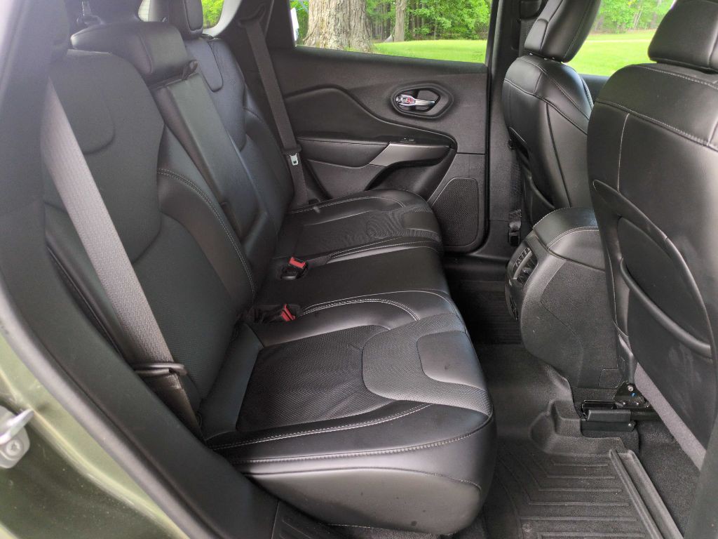 2020 Jeep Cherokee Image 14