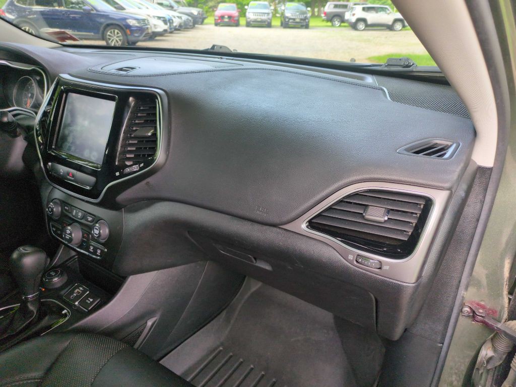 2020 Jeep Cherokee Image 16