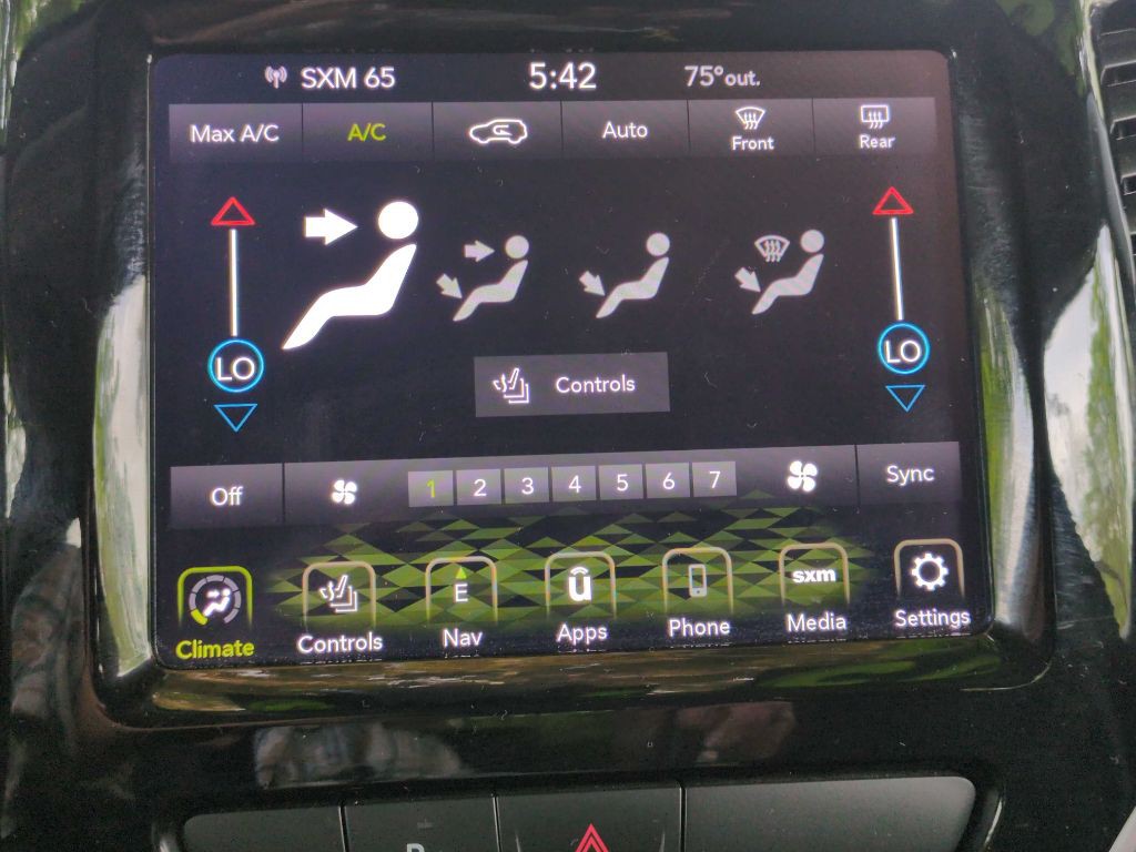 2020 Jeep Cherokee Image 29