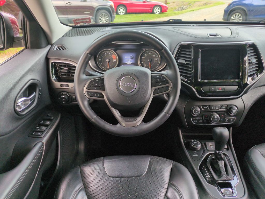 2019 Jeep Cherokee Image 7