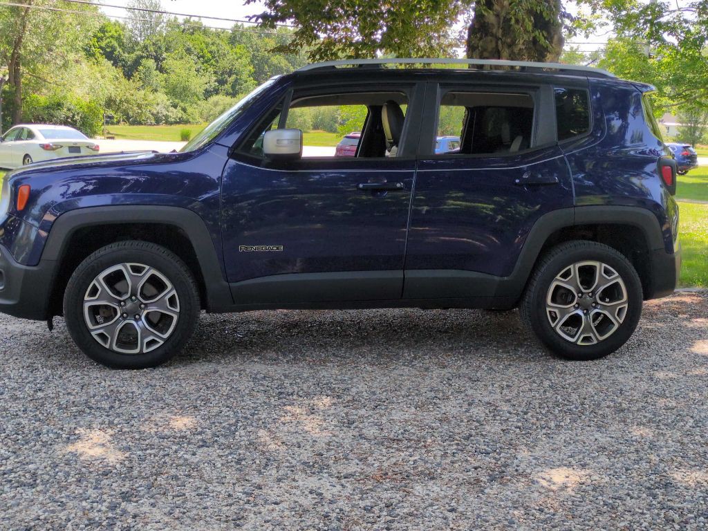 2017 Jeep Renegade Image 3