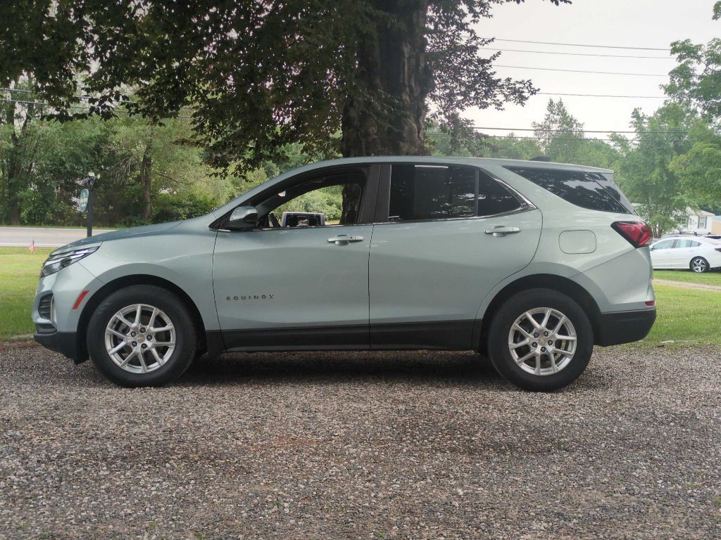 2022 Chevrolet Equinox Image 3