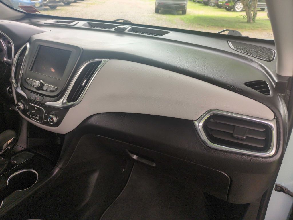 2022 Chevrolet Equinox Image 18