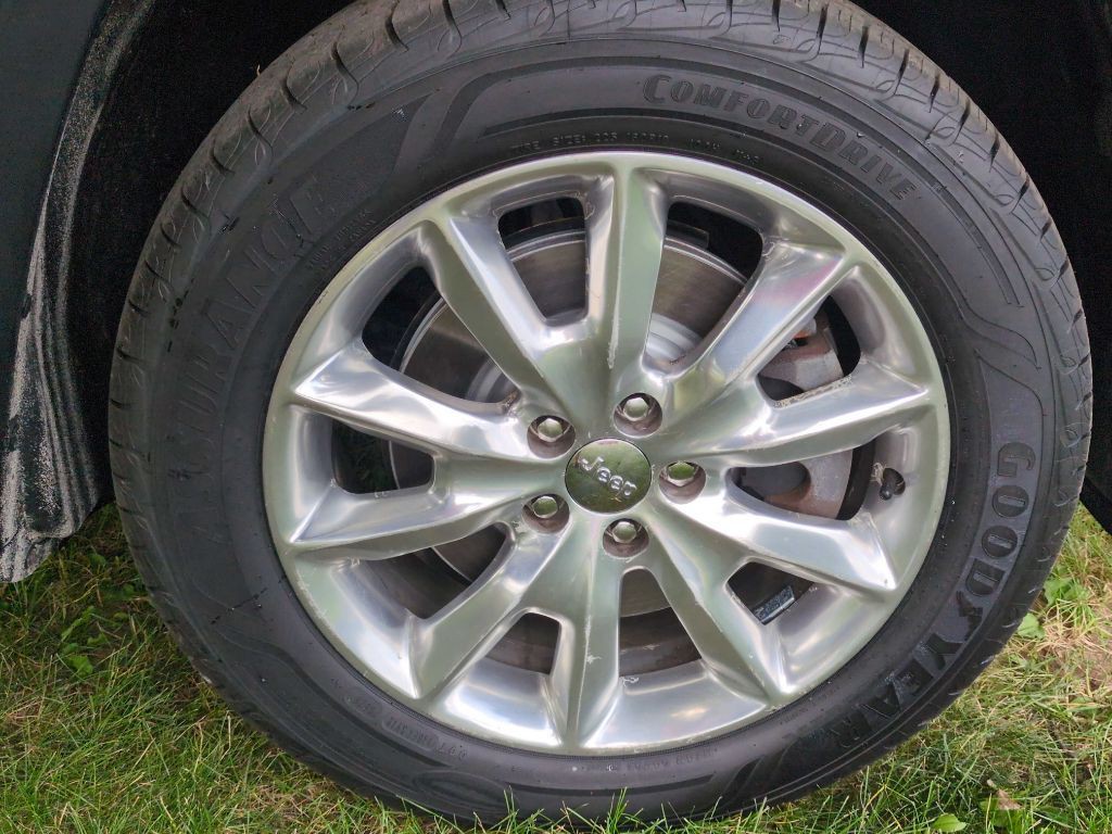 2015 Jeep Cherokee Image 7