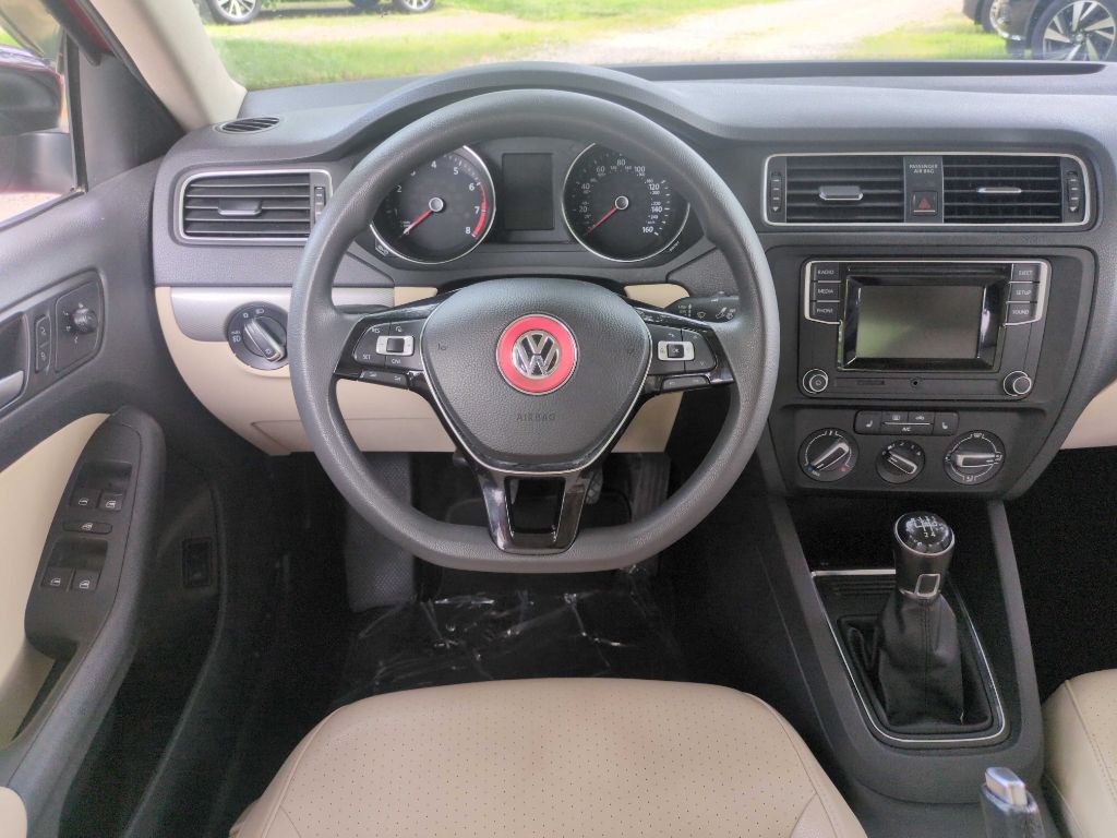 2018 Volkswagen Jetta Image 16