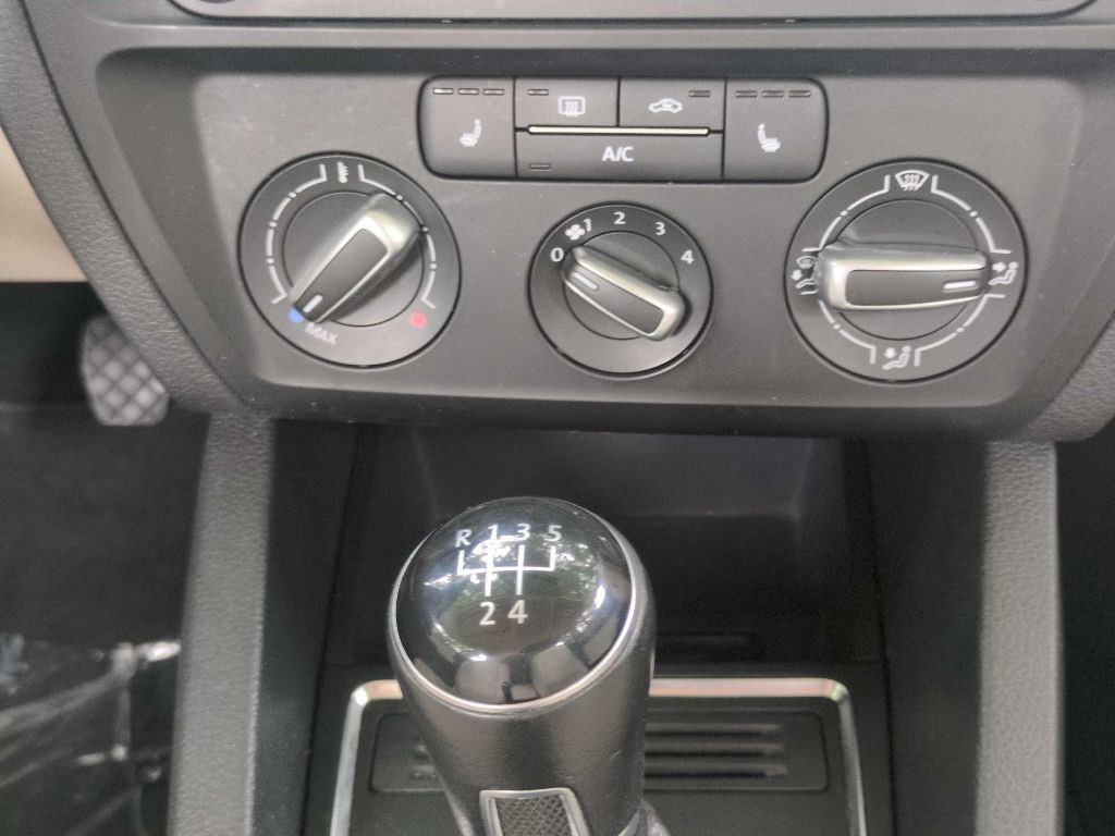 2018 Volkswagen Jetta Image 19