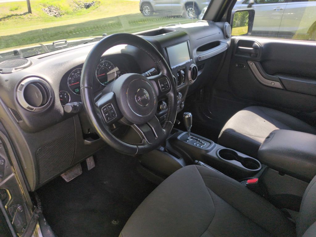 2017 Jeep Wrangler Unlimited Image 10