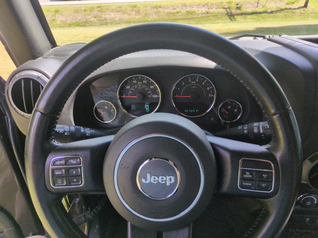 2017 Jeep Wrangler Unlimited Image 11