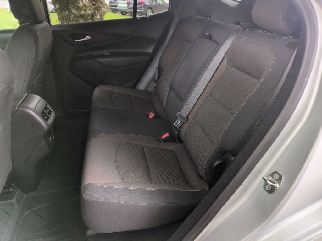 2018 Chevrolet Equinox Image 11