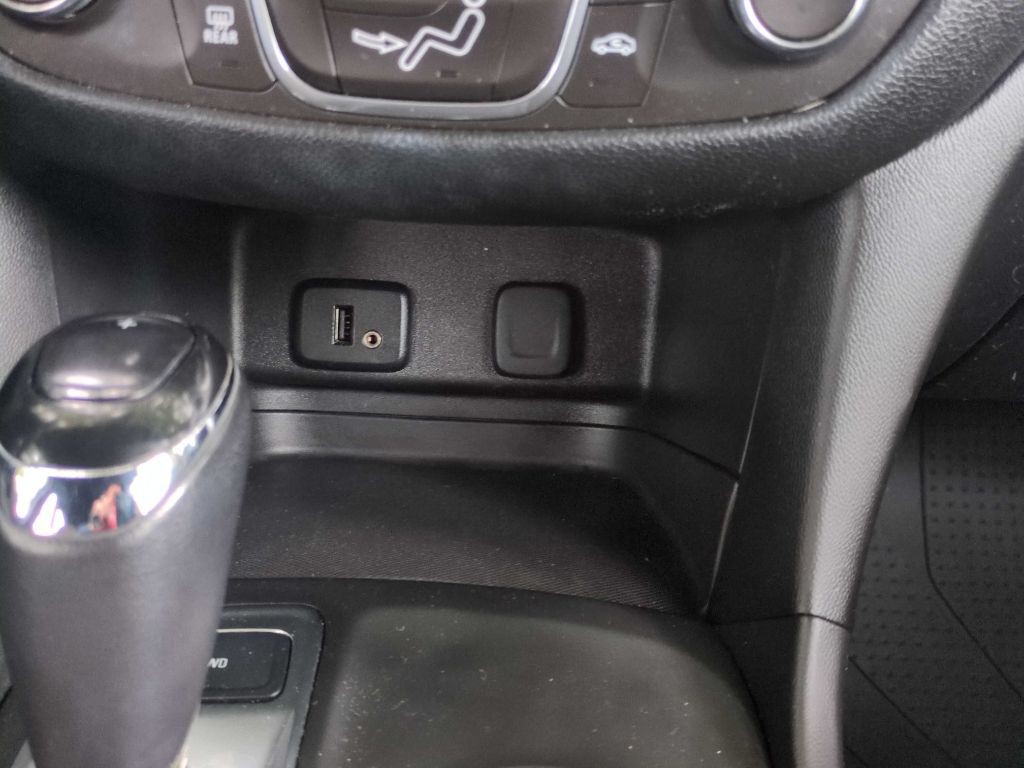 2018 Chevrolet Equinox Image 18