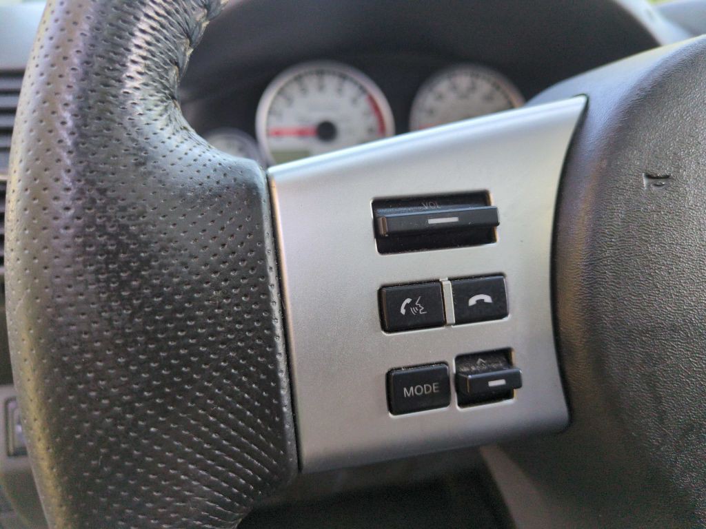 2015 Nissan Frontier Image 21