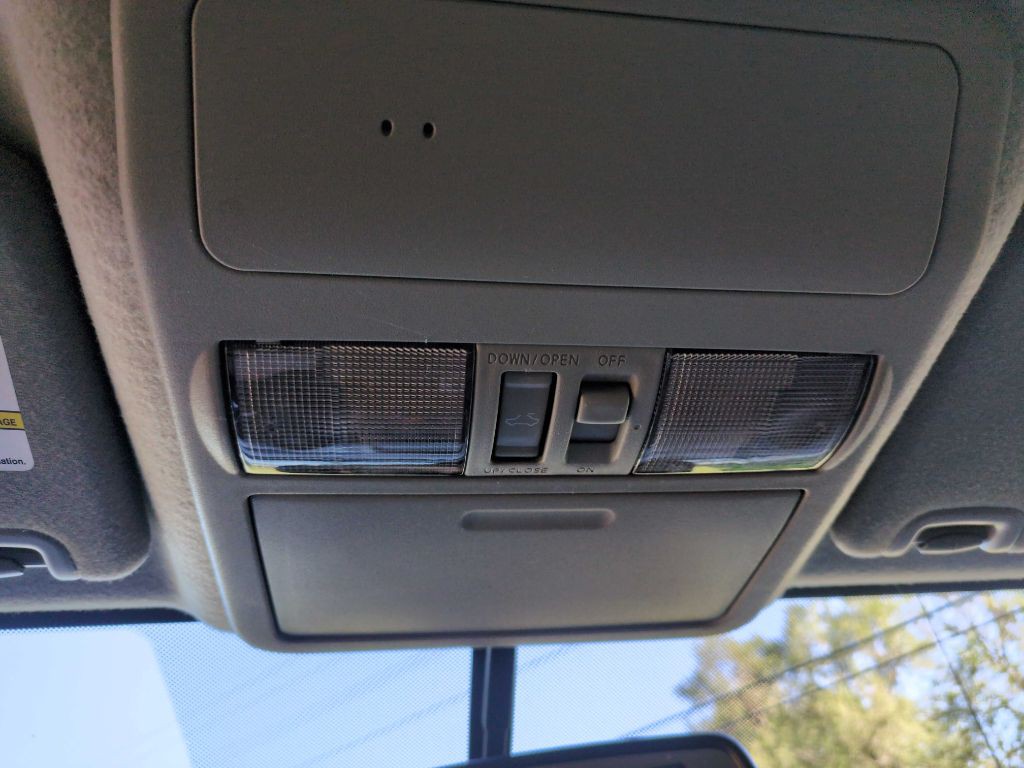 2015 Nissan Frontier Image 30