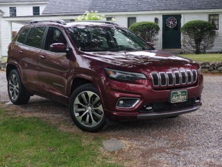 Image for 2019 Jeep Cherokee Overland ID: 7599478