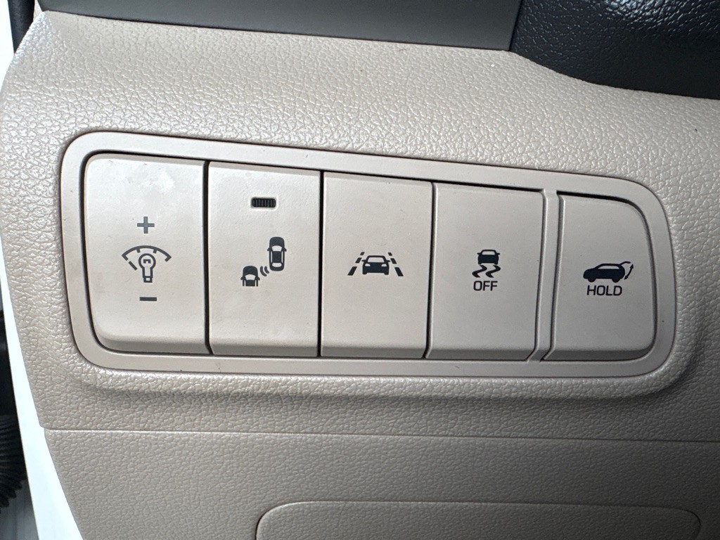 2016 Hyundai Tucson Image 22
