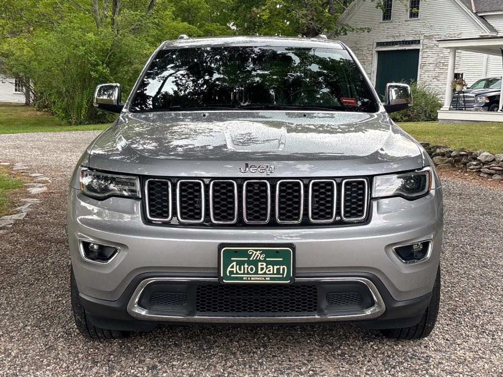2019 Jeep Grand Cherokee Image 2