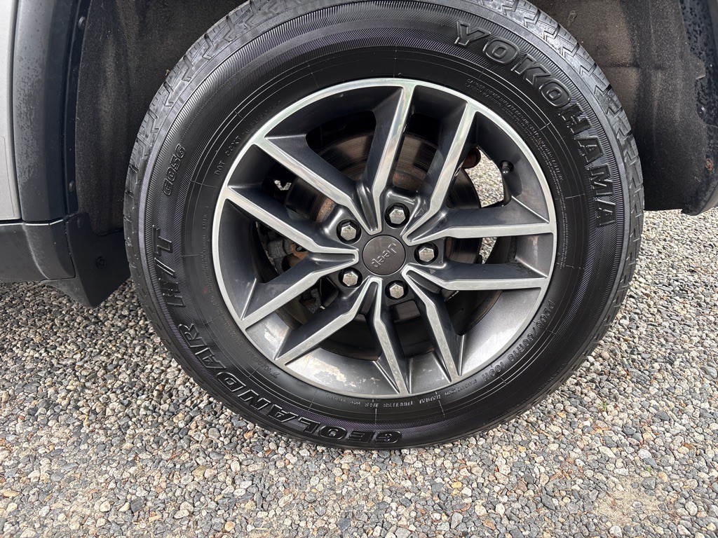 2019 Jeep Grand Cherokee Image 6
