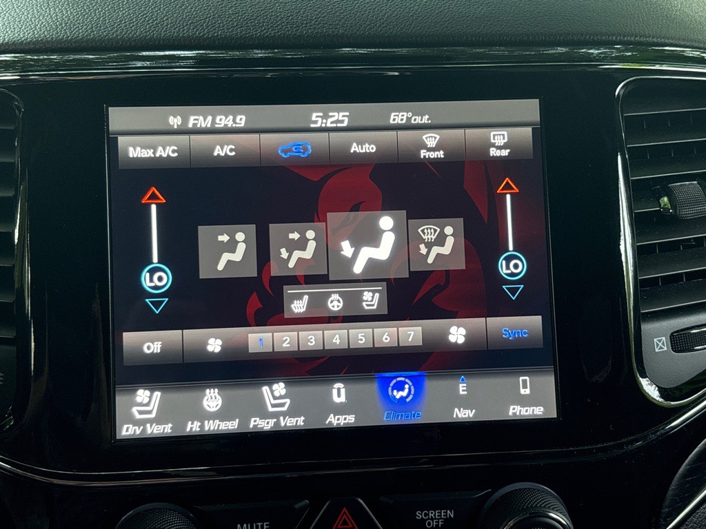 2019 Jeep Grand Cherokee Image 28