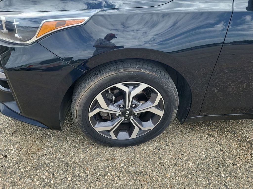 2021 Kia Forte Image 7