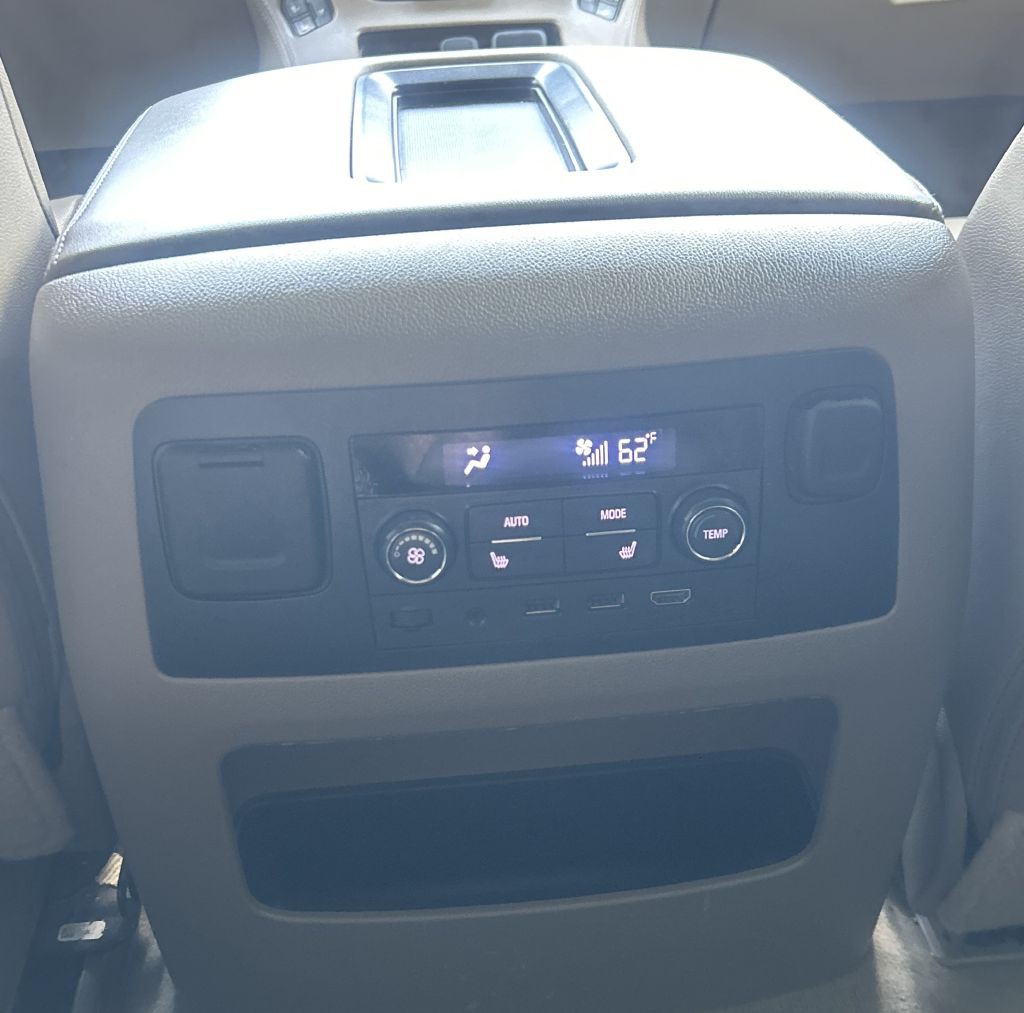 2018 GMC Yukon Image 12