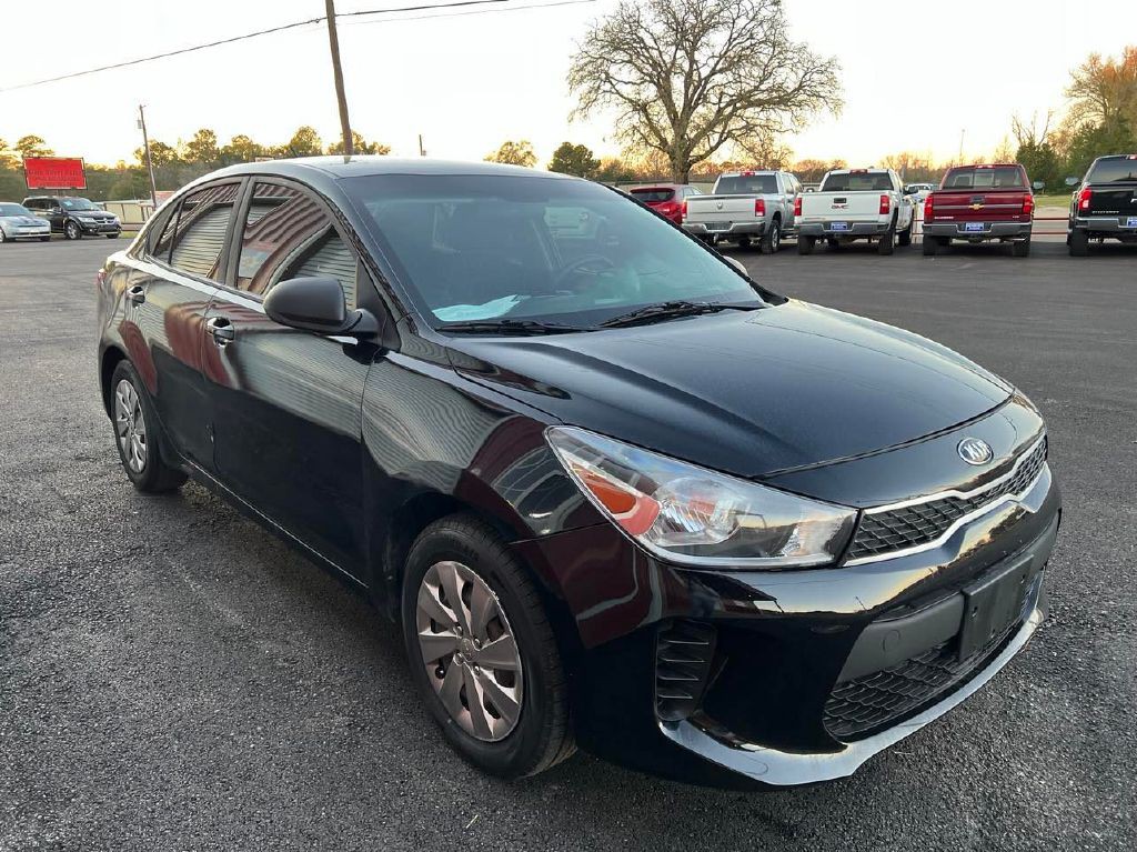 2018 Kia Rio Image 2