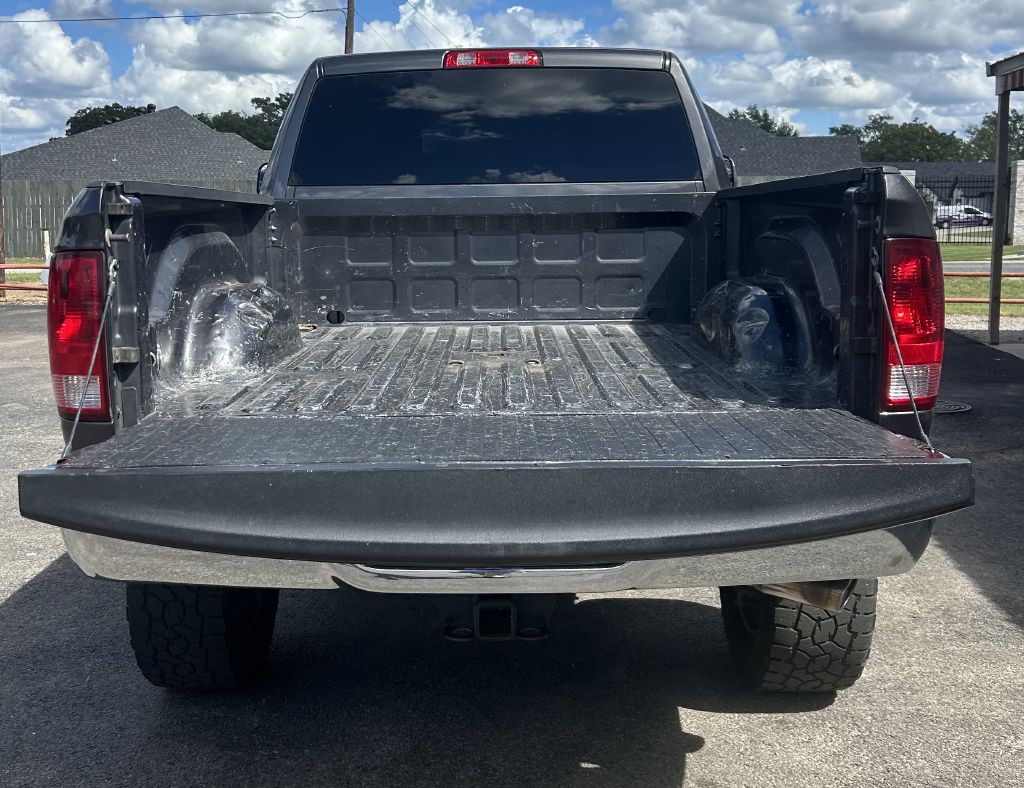 2014 RAM 2500 Image 11