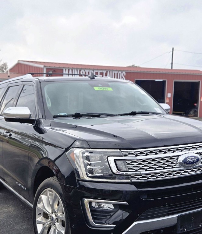 2018 Ford Expedition Image 1
