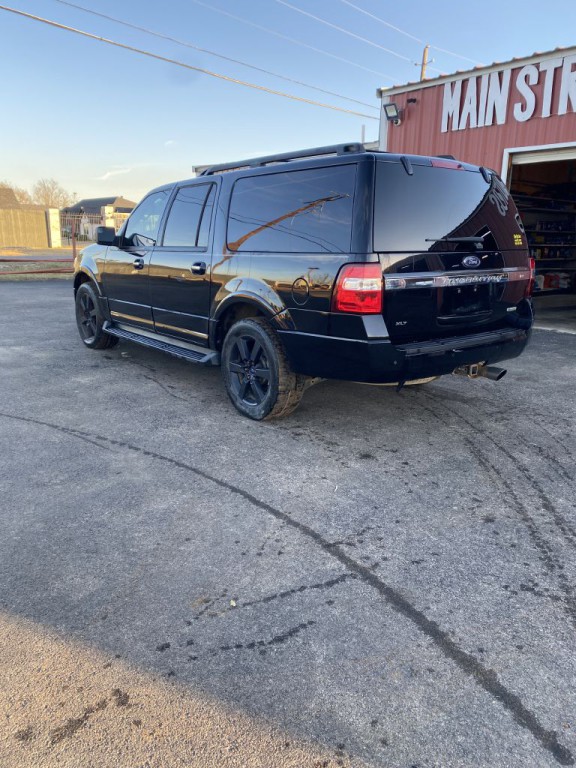 2017 Ford Expedition Image 3