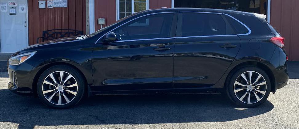 2018 Hyundai Elantra Image 2