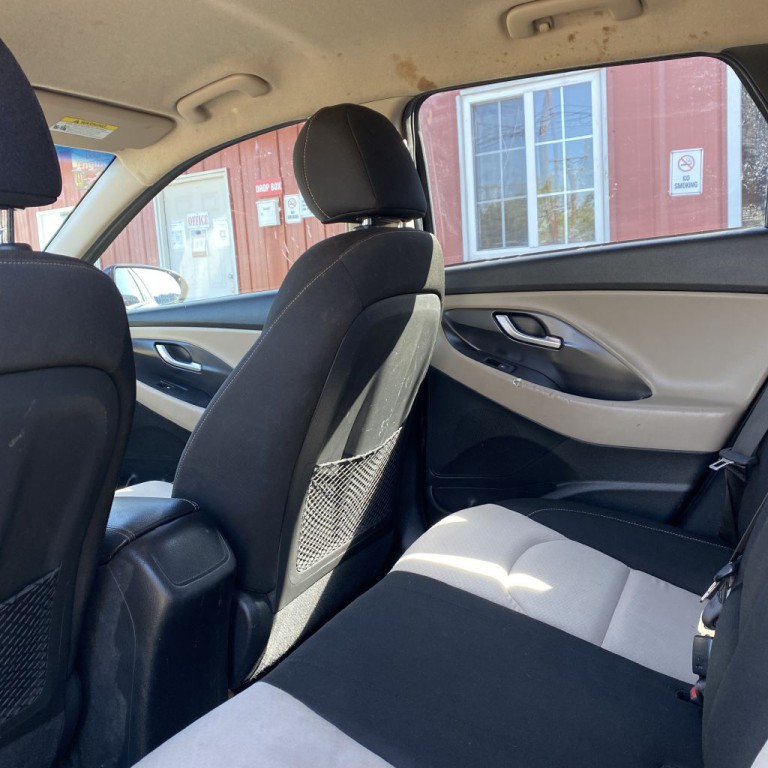 2018 Hyundai Elantra Image 6