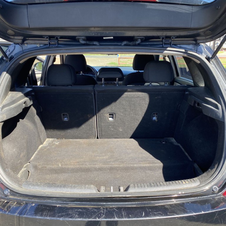 2018 Hyundai Elantra Image 13