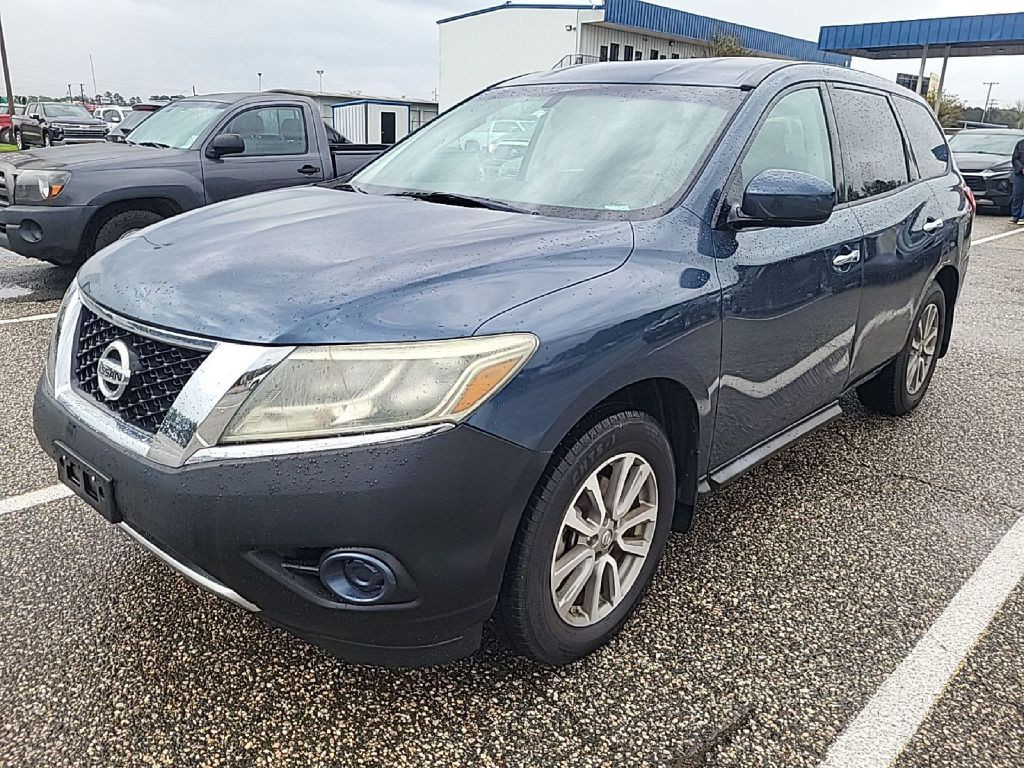 2014 Nissan Pathfinder Image 1