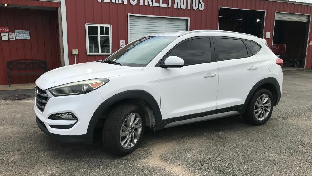 2017 Hyundai Tucson Image 1