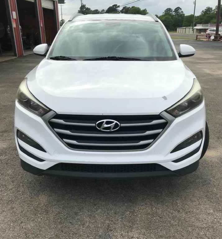 2017 Hyundai Tucson Image 2