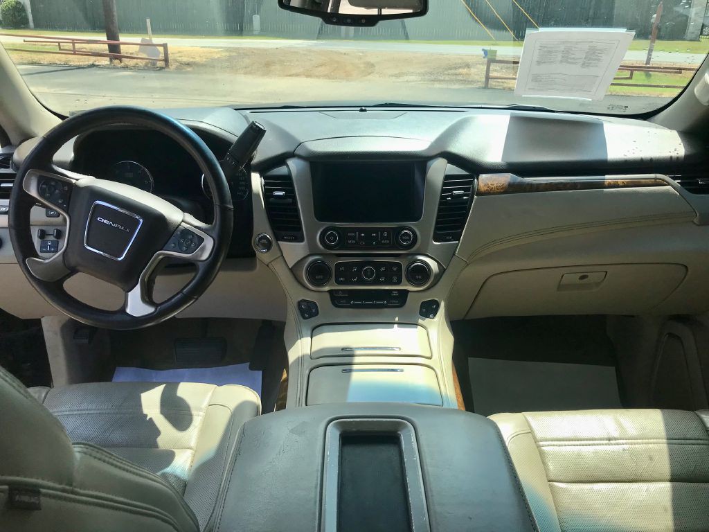 2015 GMC Yukon Image 4