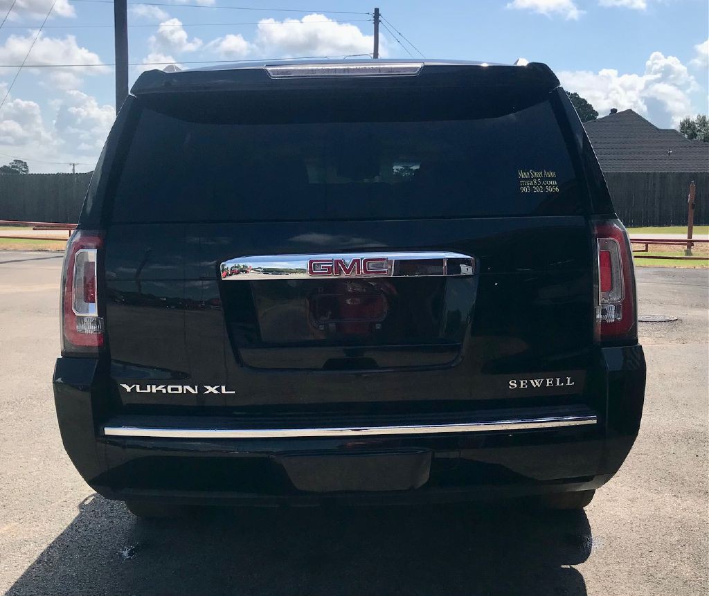 2015 GMC Yukon Image 8