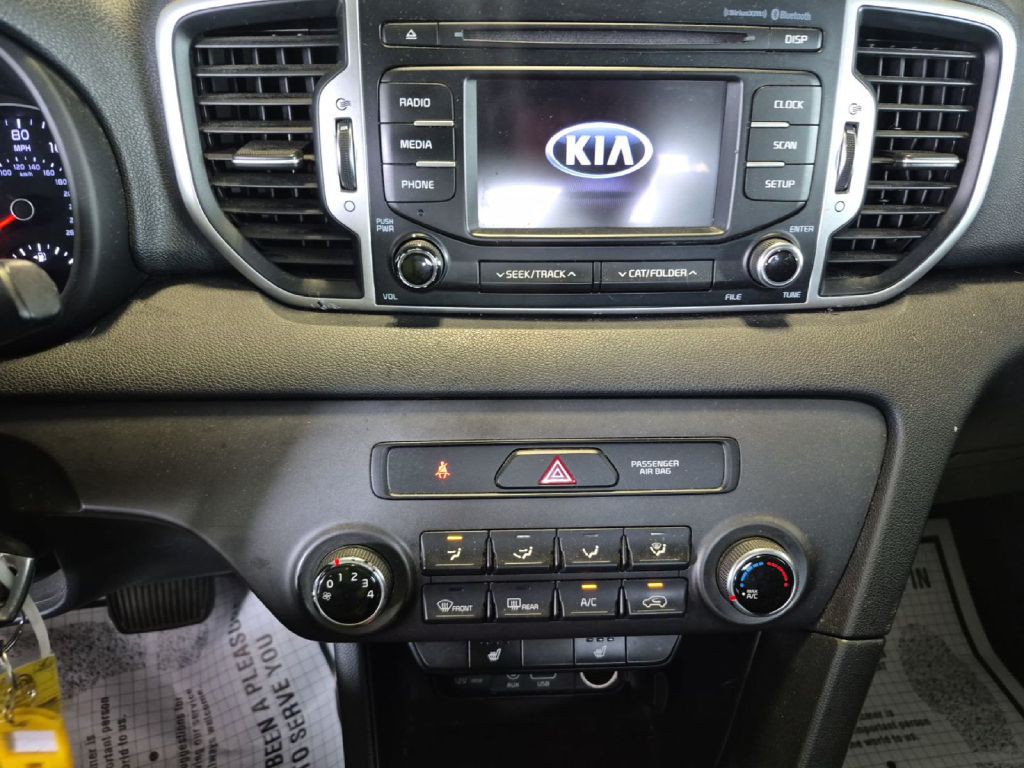 2017 Kia Sportage Image 2