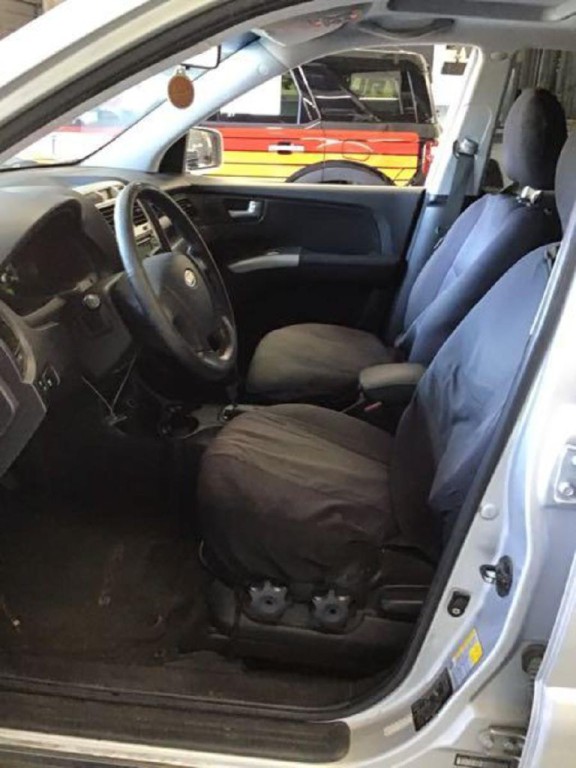 2008 Kia Sportage Image 3