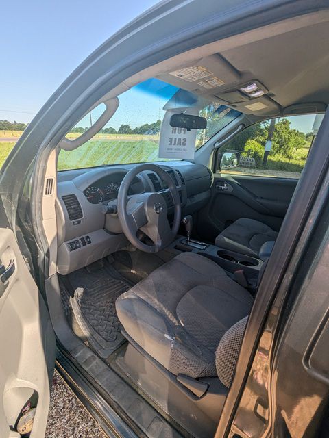 2006 Nissan Frontier Image 3