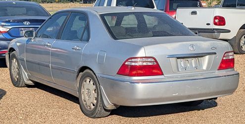 2004 Acura RL Image 2
