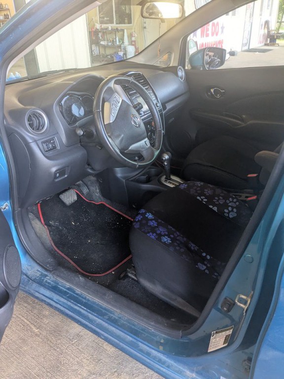2016 Nissan Versa Image 5
