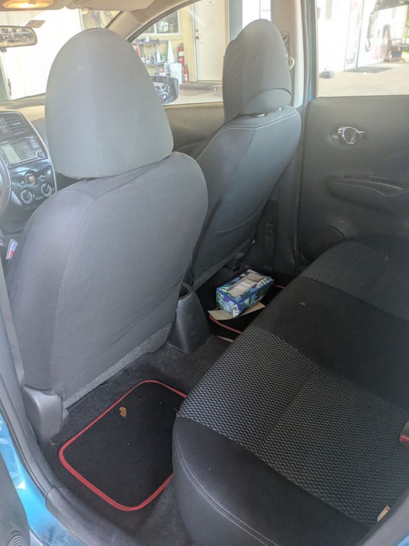 2016 Nissan Versa Image 6
