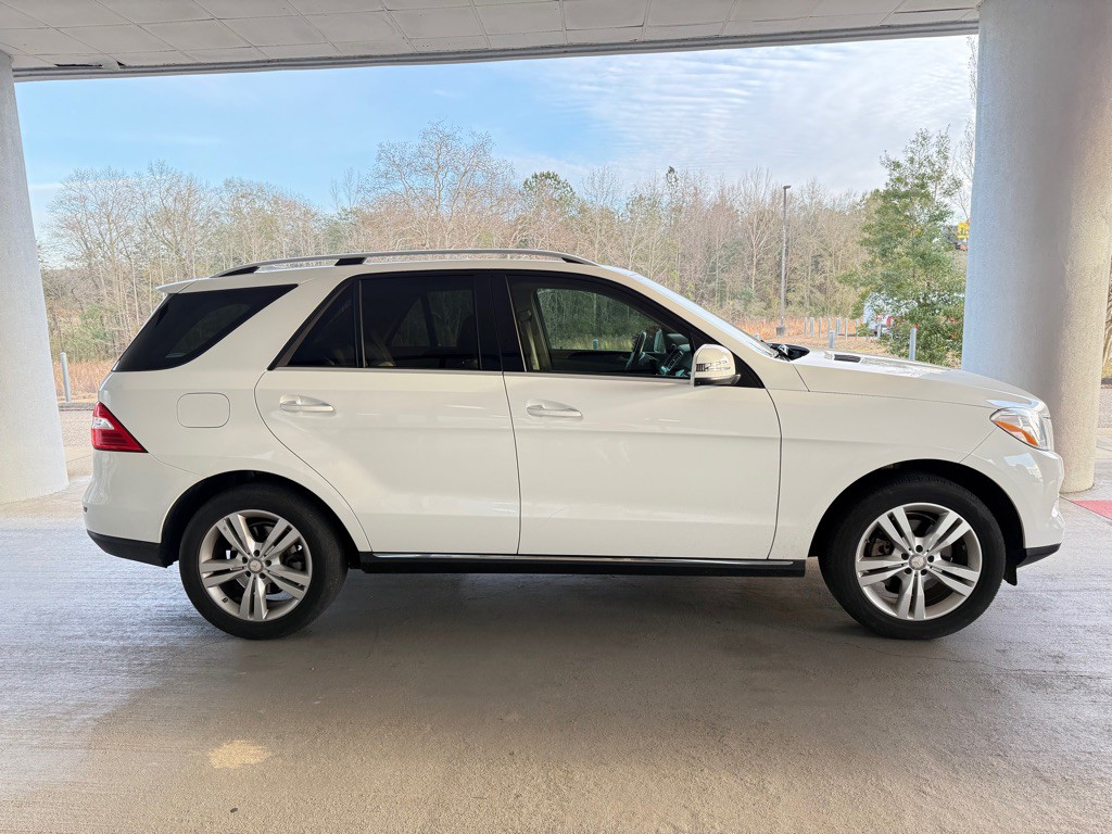 2015 Mercedes-Benz M-Class Image 5