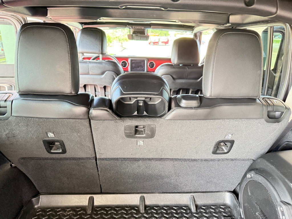 2020 Jeep Wrangler Unlimited Image 17